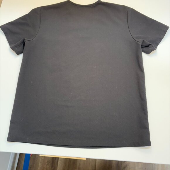FIGS Chisec Three-Pocket Scrub Top Black Men's Large - Picture 3 of 8